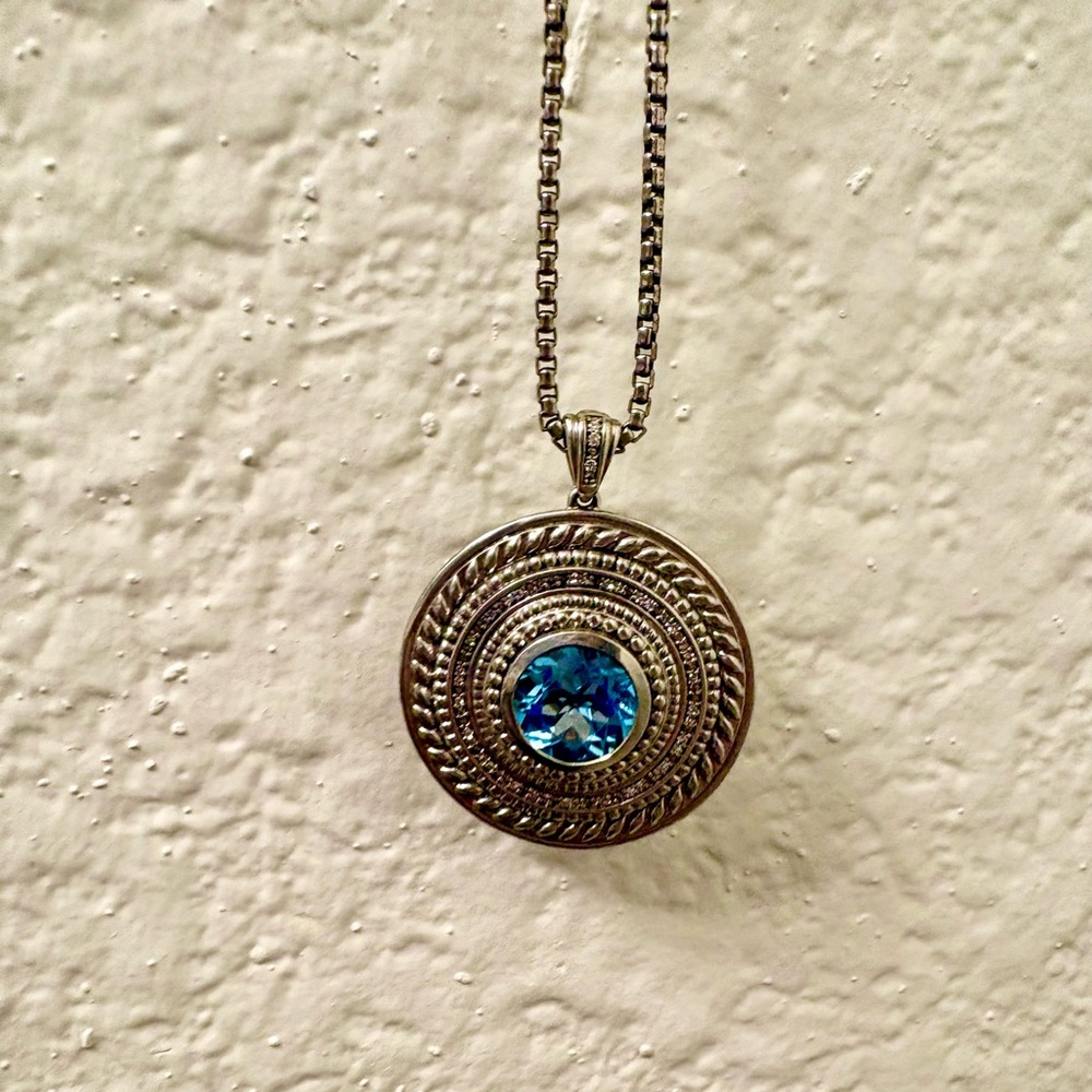 NWT Elegant Silver Pendant with Blue Gemstone